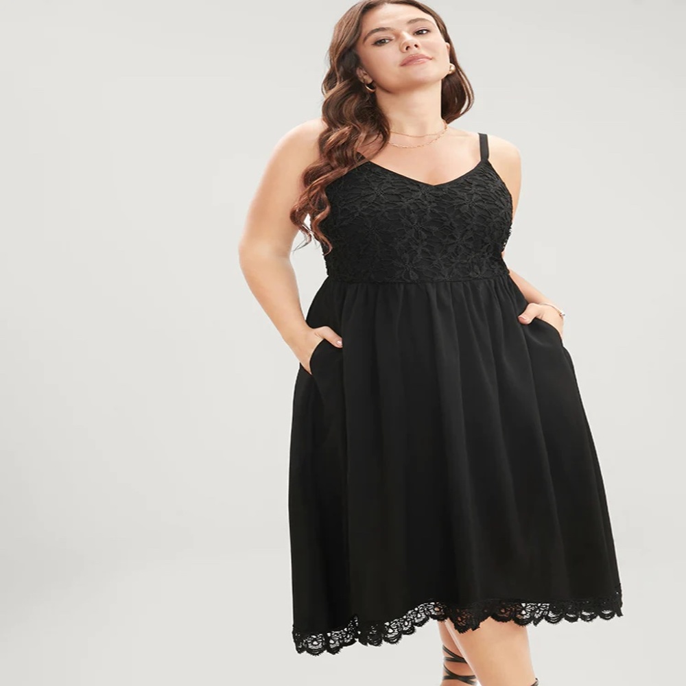 BloomChic Black Lace Bodice & Scalloped Hem Midi Dress